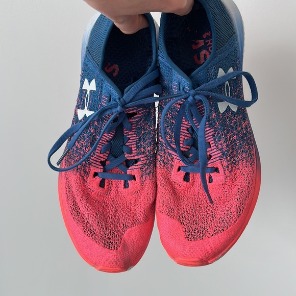 UNDER ARMOUR Run Fast Trainers - Picture 2 of 4